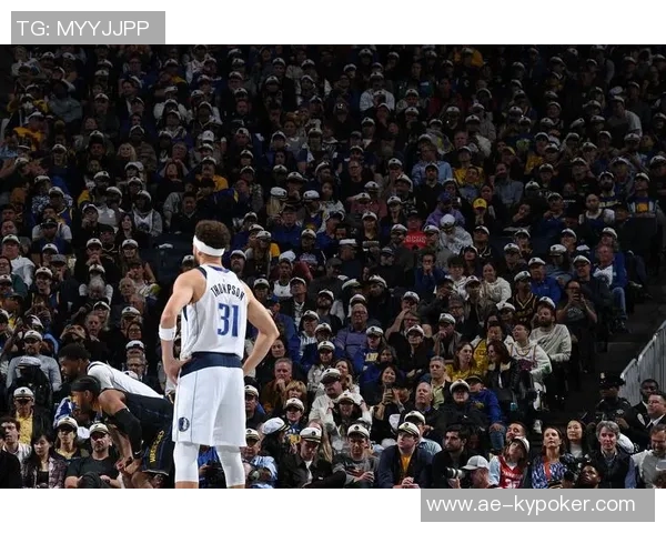 克莱感慨球迷支持激励球队努力拼搏期待为大家奉献精彩比赛