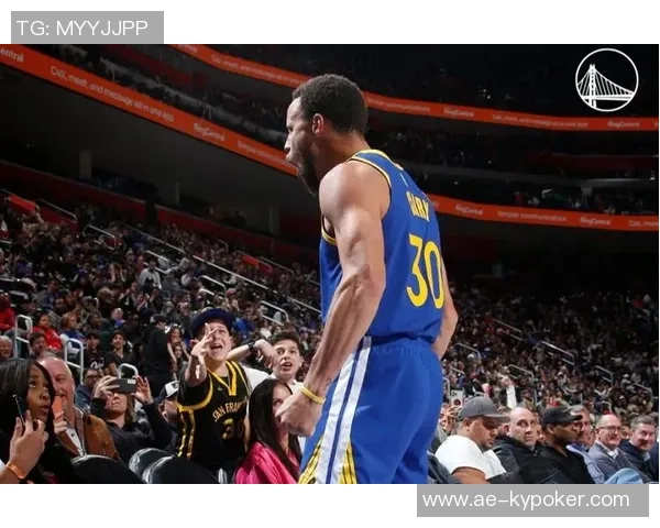 克洛尼表现不佳17投仅4中三分球命中率低迷助攻与篮板难掩失利