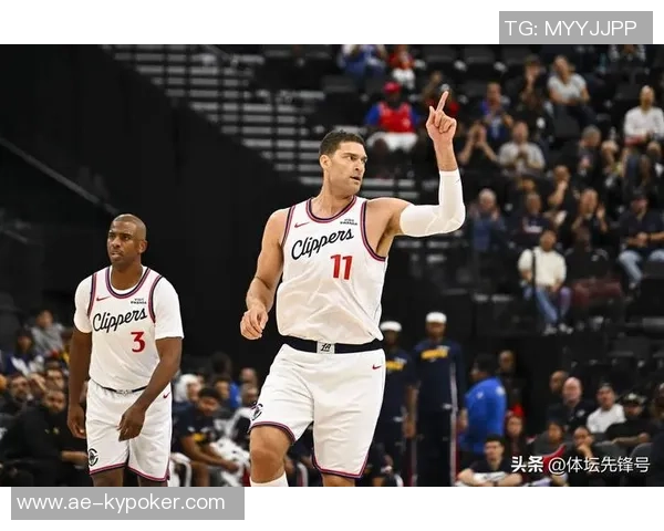 科林斯赞保罗天生领袖期待每位队友都能发挥最佳水平 科林斯赞保罗天生领袖期待每位队友都能发挥最佳水平