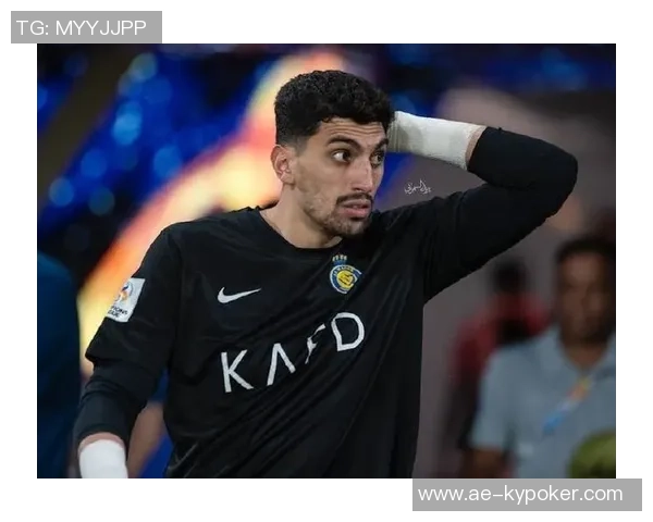 门将阿奇迪被罚下利雅得胜利通知热那亚暂停本托转会事宜